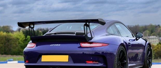 Automotive-Rear-Spoiler