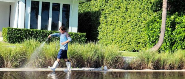 Pressure Washing Service