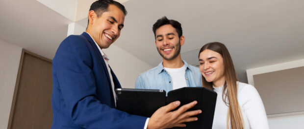 Stephane Garneau Sets New Standards for Agent Immobilier Montreal Services