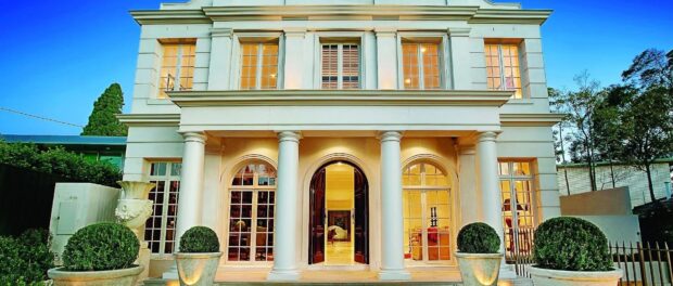 luxury home builders